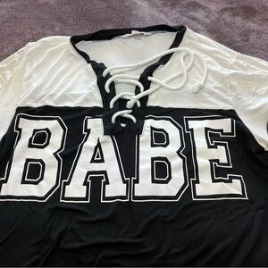 No Boundaries Black and White Lace-Up 'BABE' Jersey Top 15-17 XL
